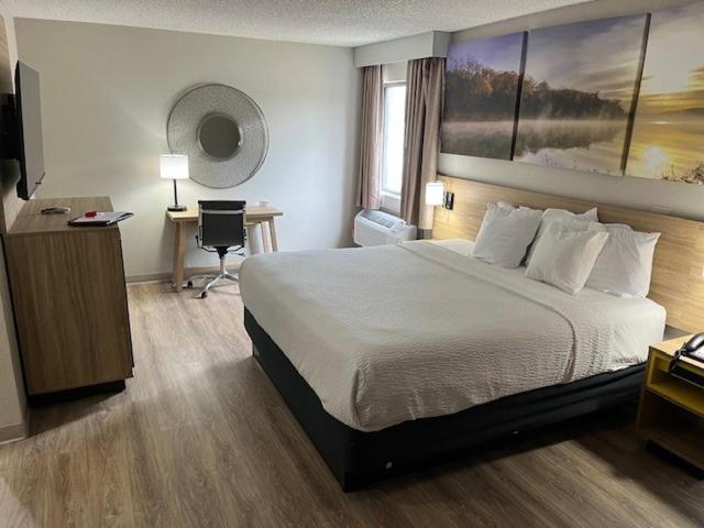 Days Inn By Wyndham Картедж Екстер'єр фото